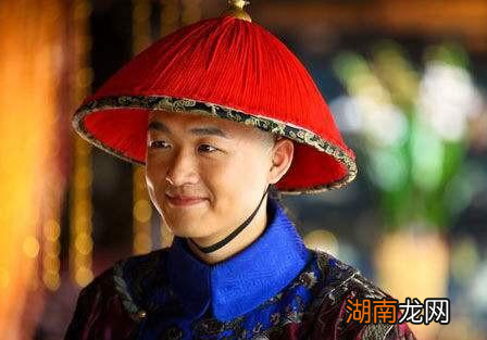 电视剧里边演的都是太监宣读圣旨 实际真相到底是什么样的