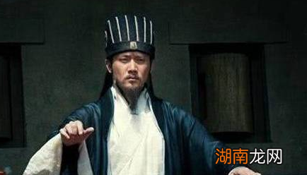 诸葛亮上演空城计时在城上抚琴 诸葛亮弹得曲子是什么