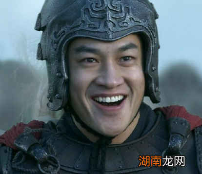 董卓一死西凉军就群龙无首了 董卓的儿子去了什么地方