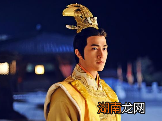 武则天为时期时期为什么改赐恶姓名？她赐恶姓名的对象是谁？