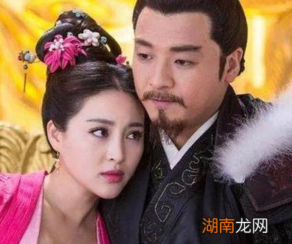 古代皇宫里边有那么多女官 她们是做什么的