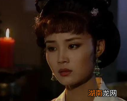 古代皇宫里边有那么多女官 她们是做什么的