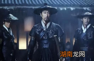 锦衣卫是在怎样的背景下诞生的？探索其形成过程