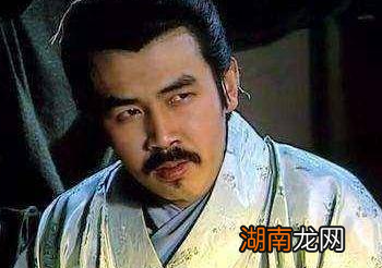 卫瓘为何要背叛钟会,偷偷的去告密呢?