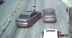 城市快速路上倒车扣几分