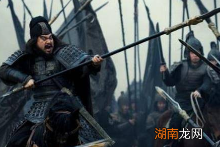 古代兵器都是几十上百斤的 古人有那么大的力气吗