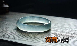 为什么说翡翠可遇不可求 翡翠贵但有价无市