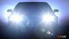 不按规定开启灯光扣多少分