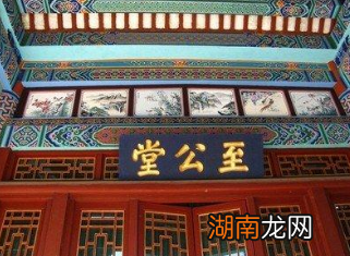 巅峰时期能与皇帝称兄道弟的严嵩，为何最终饿死街头？