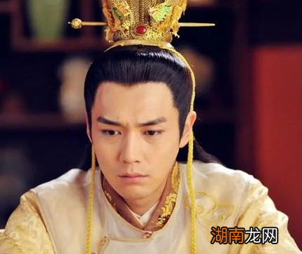 在古代大一统王朝当中 都城为何大多数都在北方