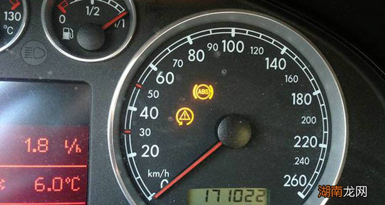 abs灯亮了车子启动不了怎么办