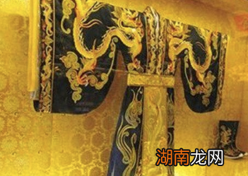 龙袍是如何制作的?到底需不需要清洗呢?