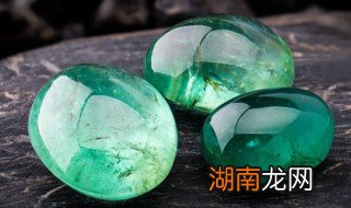 翡翠会变色吗 翡翠为什么不好变现