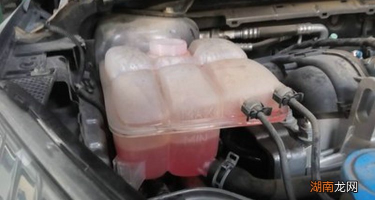 冷却液加到玻璃水里面了怎么办