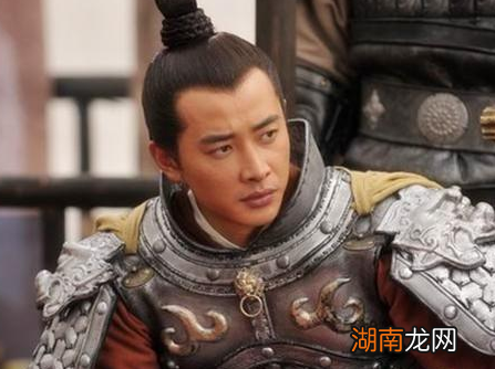 三国时期刘备的身份是什么 汉室后裔身份是冒用的吗