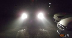 汽车灯一直亮着是什么原因