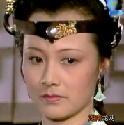 红楼梦的尤氏是谁？应该怎么评价？