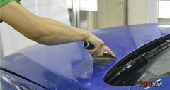 车漆被石子崩掉一点漆正常吗