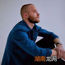 30㎡ 小户型,客厅、书房一体的设计更实用!