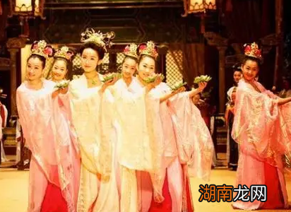 古代皇帝的妃子是怎么来的 古人是如何选妃的