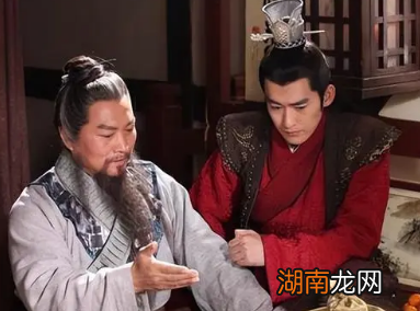 邙山之战中,李密带领的瓦岗军为什么败给了王世充?