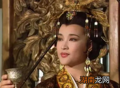 裴炎因为&amp;ldquo;青鹅&amp;rdquo;两字被武则天送入大牢，这究竟是怎么回事？