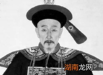 历史上的纪晓岚与影视剧中有何不同？他有三个突出特点