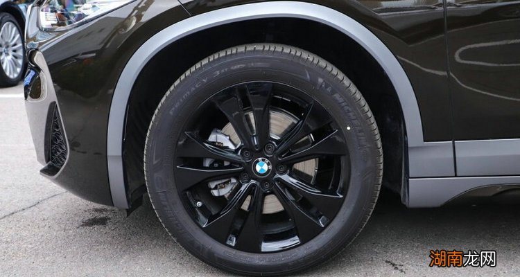 轮毂不圆了可以修复么