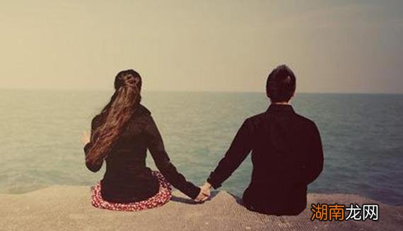 理智与情感的人物介绍