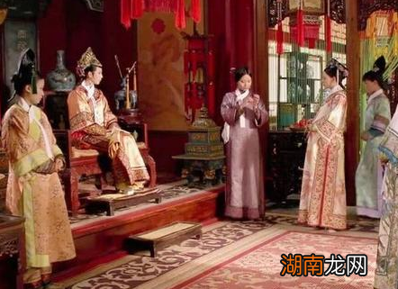 古代皇后作为皇帝的嫡妻 皇后的称谓是怎么来的