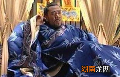 嘉靖帝二十七年不上朝,为什么明朝还能照常运转?