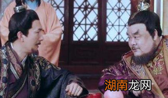 安庆绪和史朝义都选择弑父自立的理由是什么？