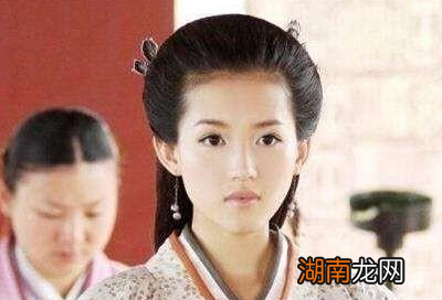 汉惠帝刘盈的皇后张嫣,是不是鲁元公主的亲生女儿呢?