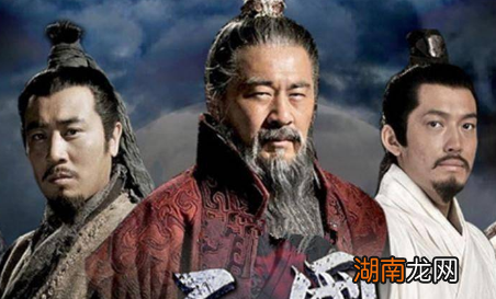 公孙瓒当初手里握有十几万大军 公孙瓒最后为何还是一事无成