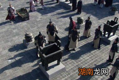 项羽力能扛鼎成千古佳话 ,秦武王却举九鼎而亡成千古笑柄