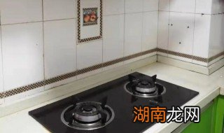 清洗灶台用什么洗最干净 怎么快速清洁太脏的灶台