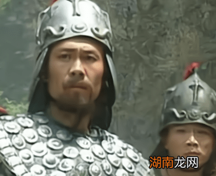 诸葛瞻死后姜维尚在 刘禅为什么还要选择投降