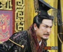 古代皇帝龙袍都是黄色的 秦始皇为何穿的是黑色的