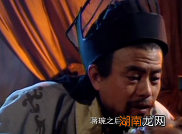 费祎遇刺身亡，第一嫌疑人为什么是姜维？