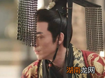 曹髦带着几百人向司马昭发动攻击，明明毫无胜算他为何这么做？