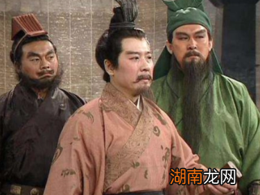 关羽被困时，刘备为何没有采取行动？