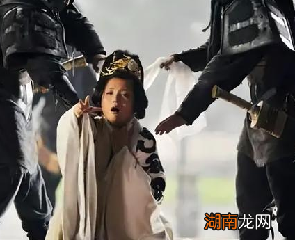 古代皇帝死前如果让妃子殉葬 妃子不想死怎么办