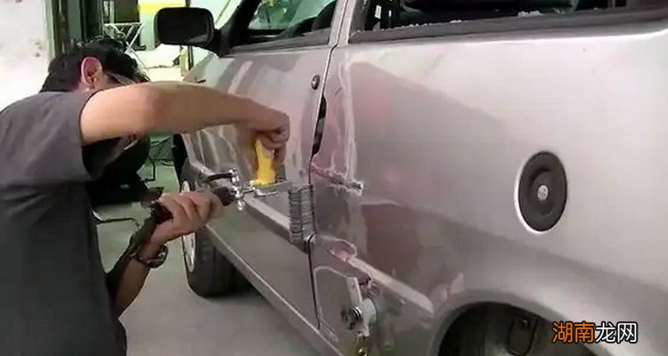 汽车腻子开裂用什么胶水粘