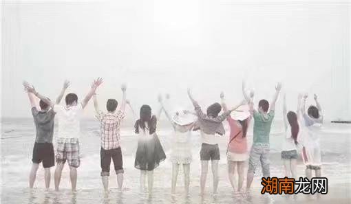 让人落泪的情感故事情字组词语