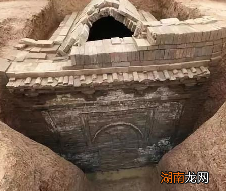 古代皇帝去世后几个月后才下葬 古人就不怕尸体腐烂吗