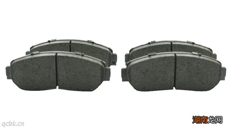 刹车片一般多少公里换一次