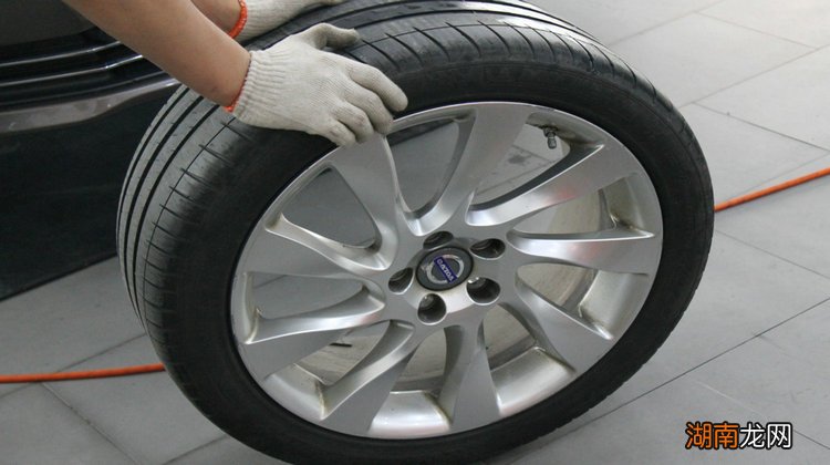 防爆胎换成普通胎对车有什么影响