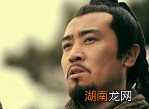 吕布年轻时三国第一,他中年时实力变弱了没有?