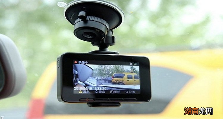 车上行车记录仪怎么看回放