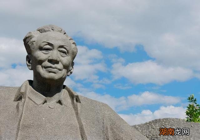 简言的夏冬百度百科电台情感读文素材